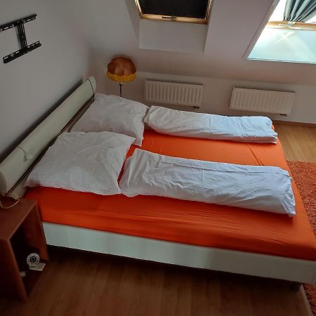 Larix Apartman Sárvár 外观 照片